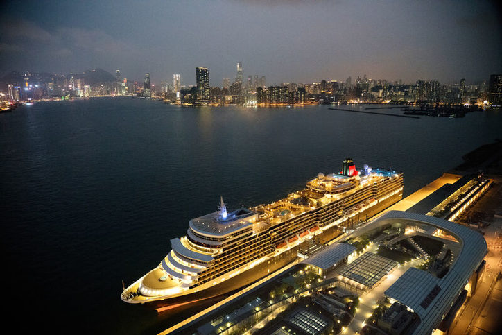 Queen Elizabeth 