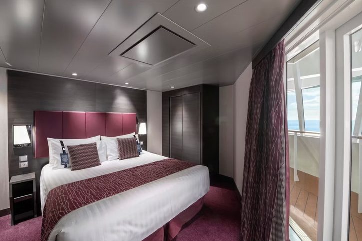 Apartmá Premium Suite Aurea s terasou a vířivkou - MSC Bellissima