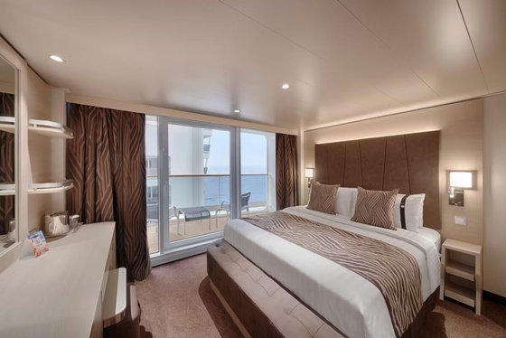 Kajuta Deluxe s balkonem s výhledem na promenádu a oceán - MSC World Atlantic